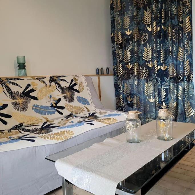 Studio - Sete - 100M Des Plages Экстерьер фото